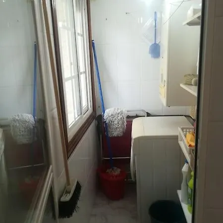 Apartamento En Edificio Nuevo, Con Piscina, Vistas A La Ria Y Al Puerto, Estancia Minima 14 Noches, Perfil Familiar, No Se Admiten Grupos De Jovenes Sanxenxo
